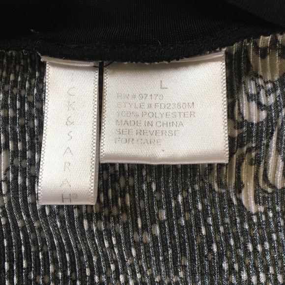 Black and white silky top - Picture 3 of 3